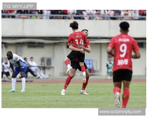 广州篮球队以57分稳居挑战赛积分榜首位竞争愈发激烈