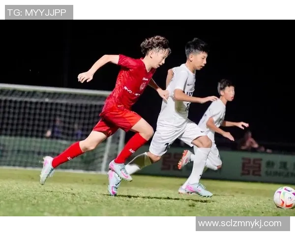 广州足球队的力量变革引发热议探索未来发展新路径与挑战