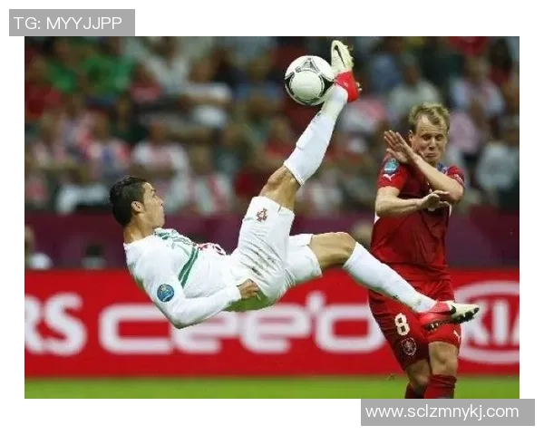 最强倒挂足球明星揭晓谁能在绿茵场上演绝美倒钩进球